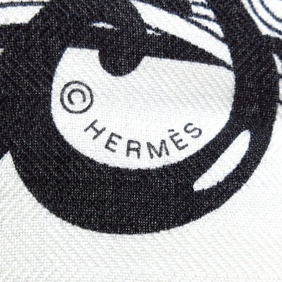 HERMES Carrejean/Shawl Carre 140 White Black Cashmere Silk Scarf - Picture 6 of 7